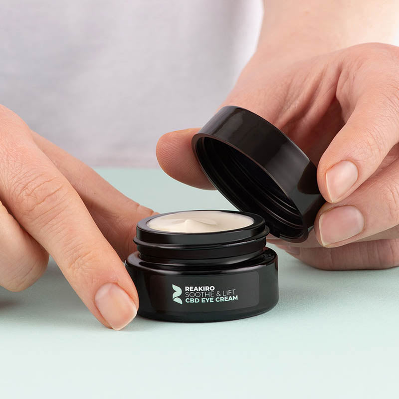 Reakiro Cbd Eye Cream Usage
